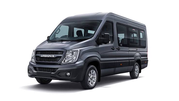Force Urbania Rental in Lucknow - Make My Cab